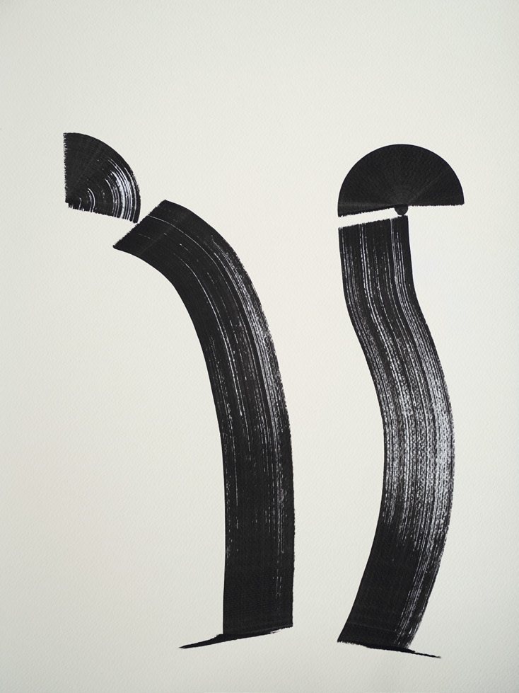 Black brush curve